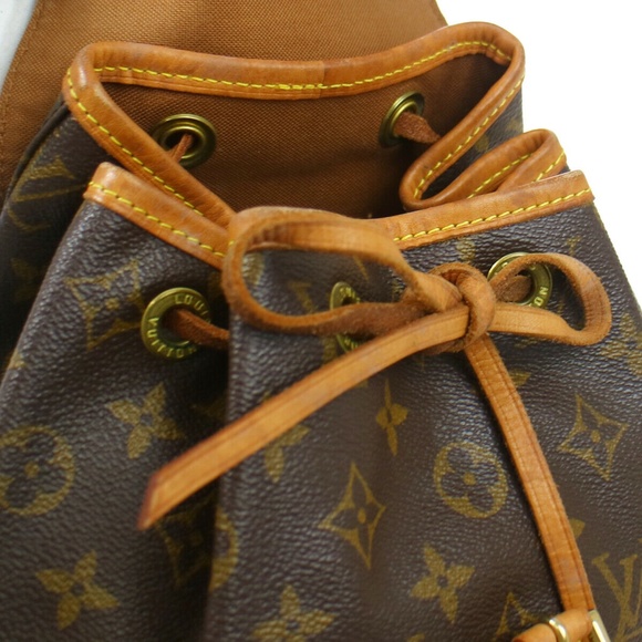 Louis Vuitton Montsouris MM Backpack - Picture 6 of 12